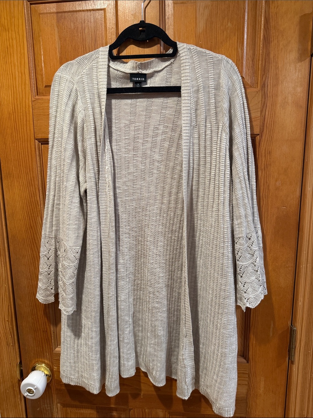 Torrid women’s pointelle open front cardigan lace bell sleeve sweater size 3x.